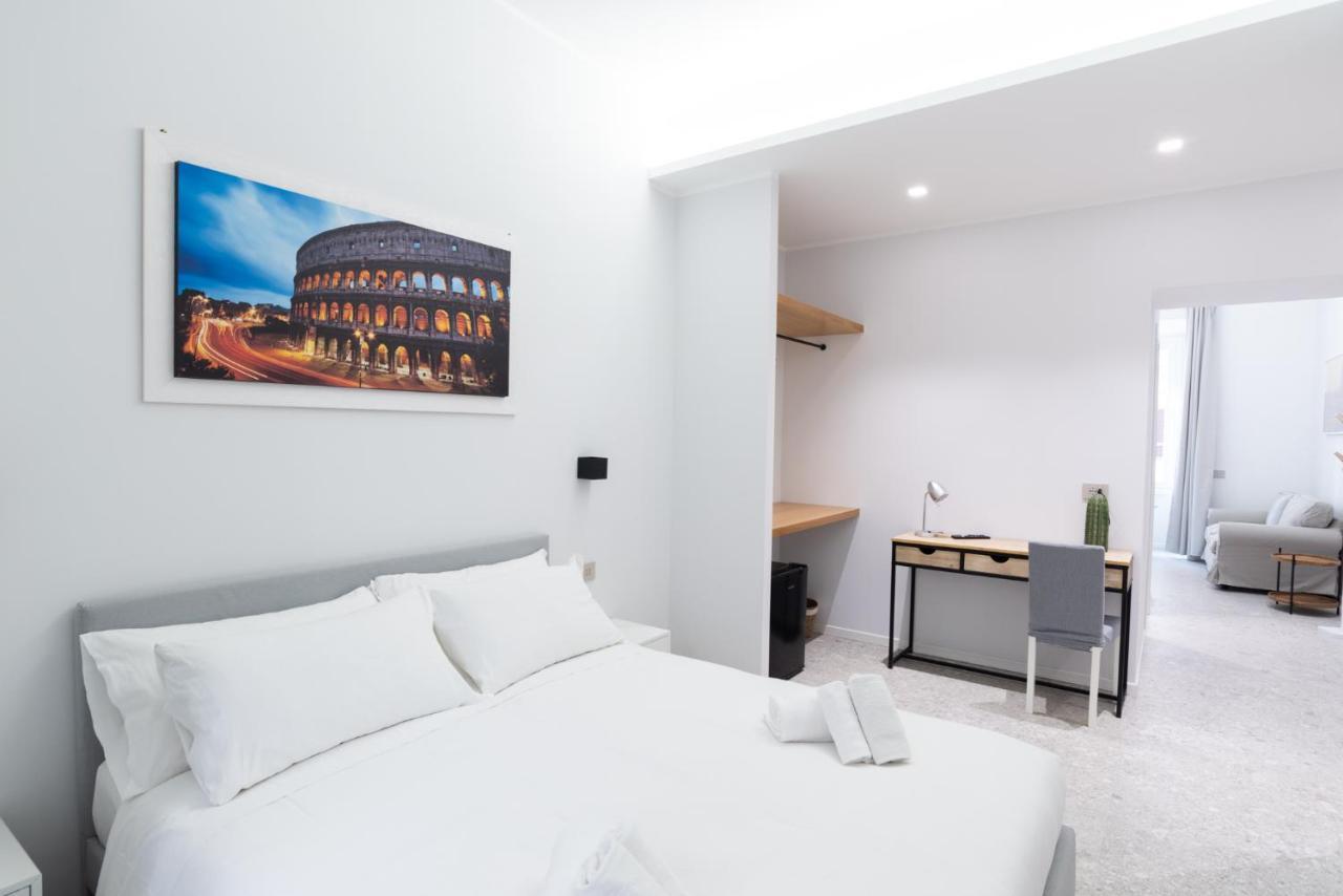 White Home Suite And Rooms Rom Eksteriør billede
