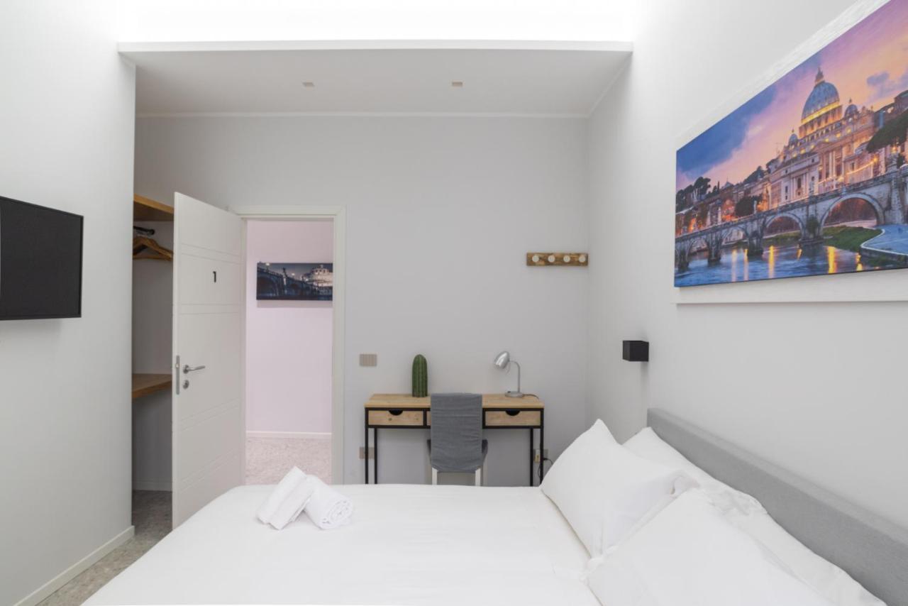 White Home Suite And Rooms Rom Eksteriør billede