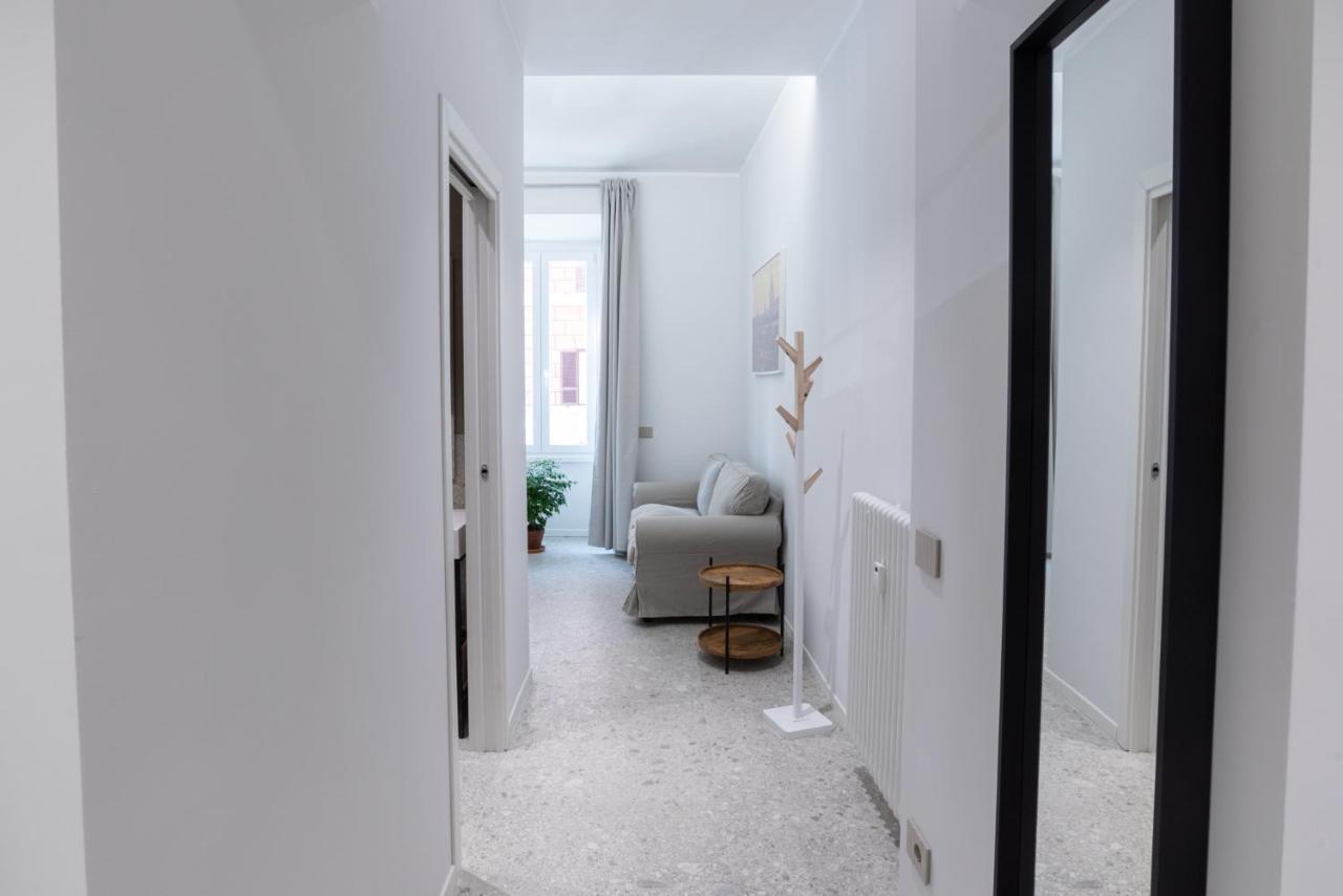 White Home Suite And Rooms Rom Eksteriør billede