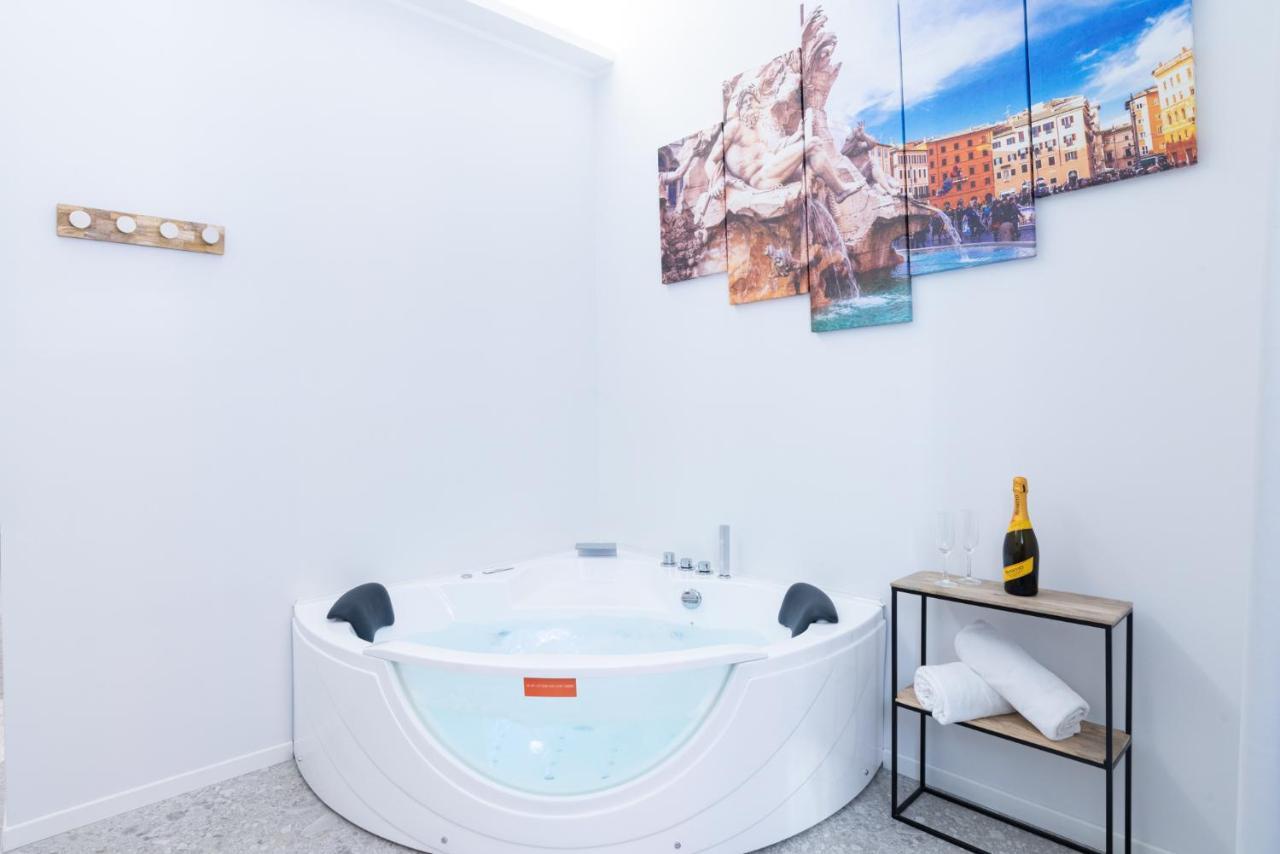 White Home Suite And Rooms Rom Eksteriør billede