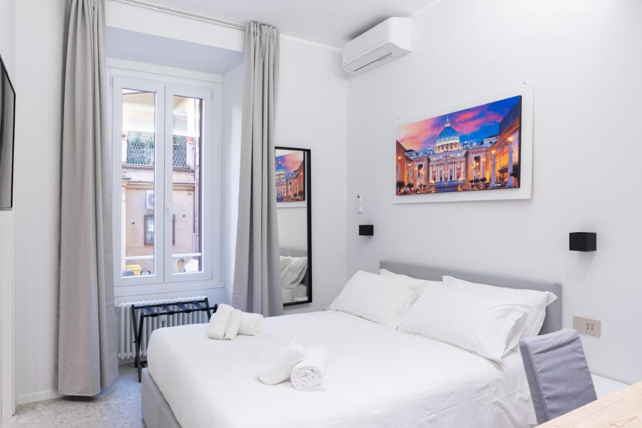 White Home Suite And Rooms Rom Eksteriør billede